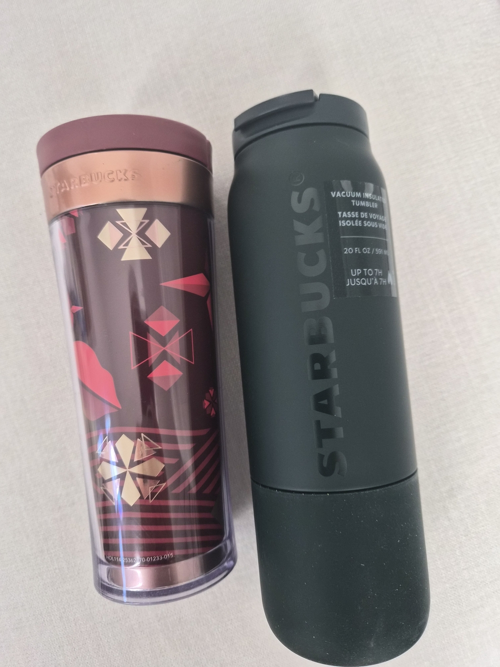 25$ FOR BOTH!  Starbucks Matte Black 20oz Vacuum Tumbler & Burgundy
